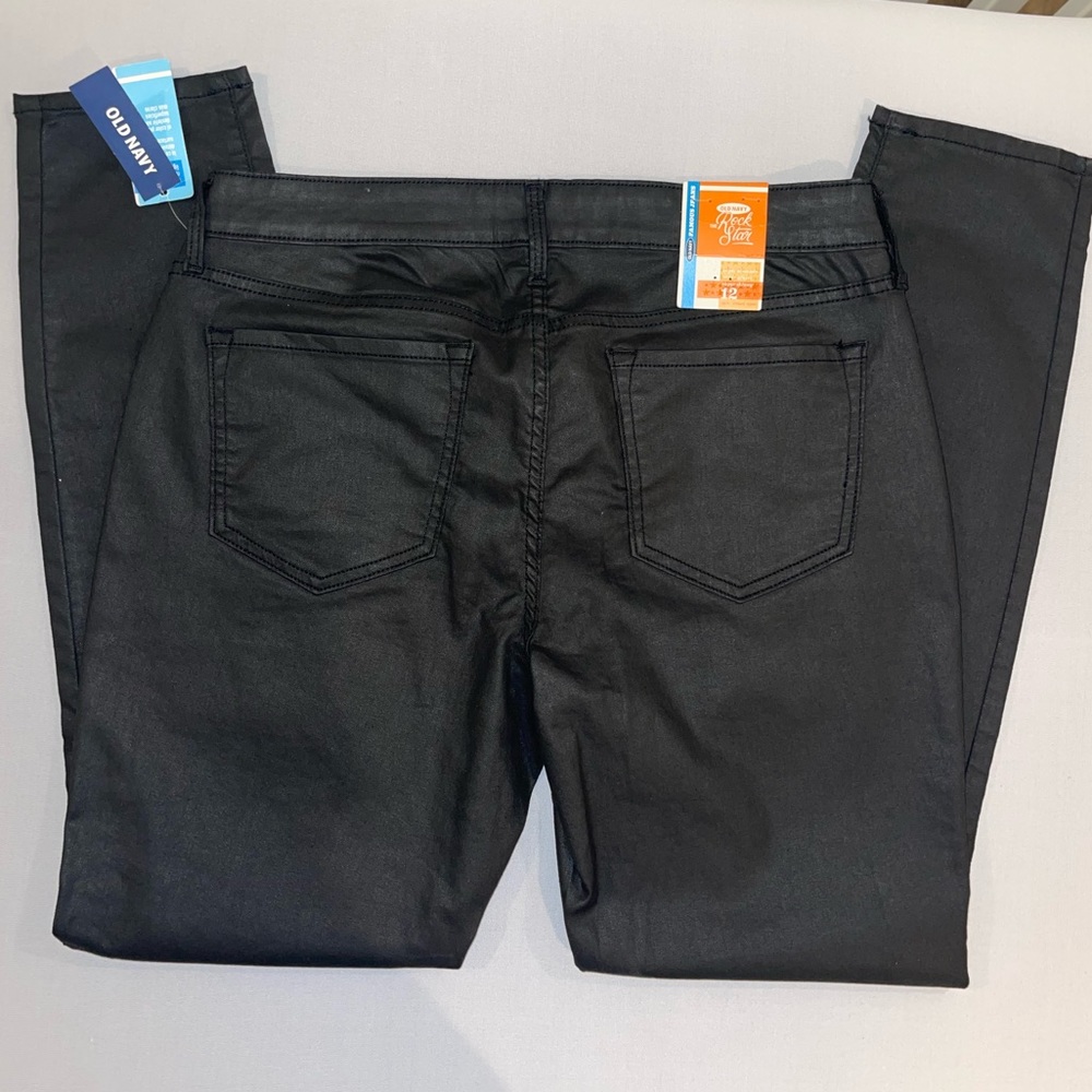 Old Navy Rockstar Super Skinny Jeans.